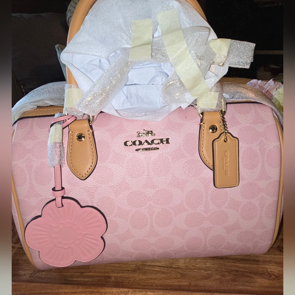 NWT Coach Medium Powder Pink Rowan STILL FACTORY WRAPPED - Picture 4 of 7